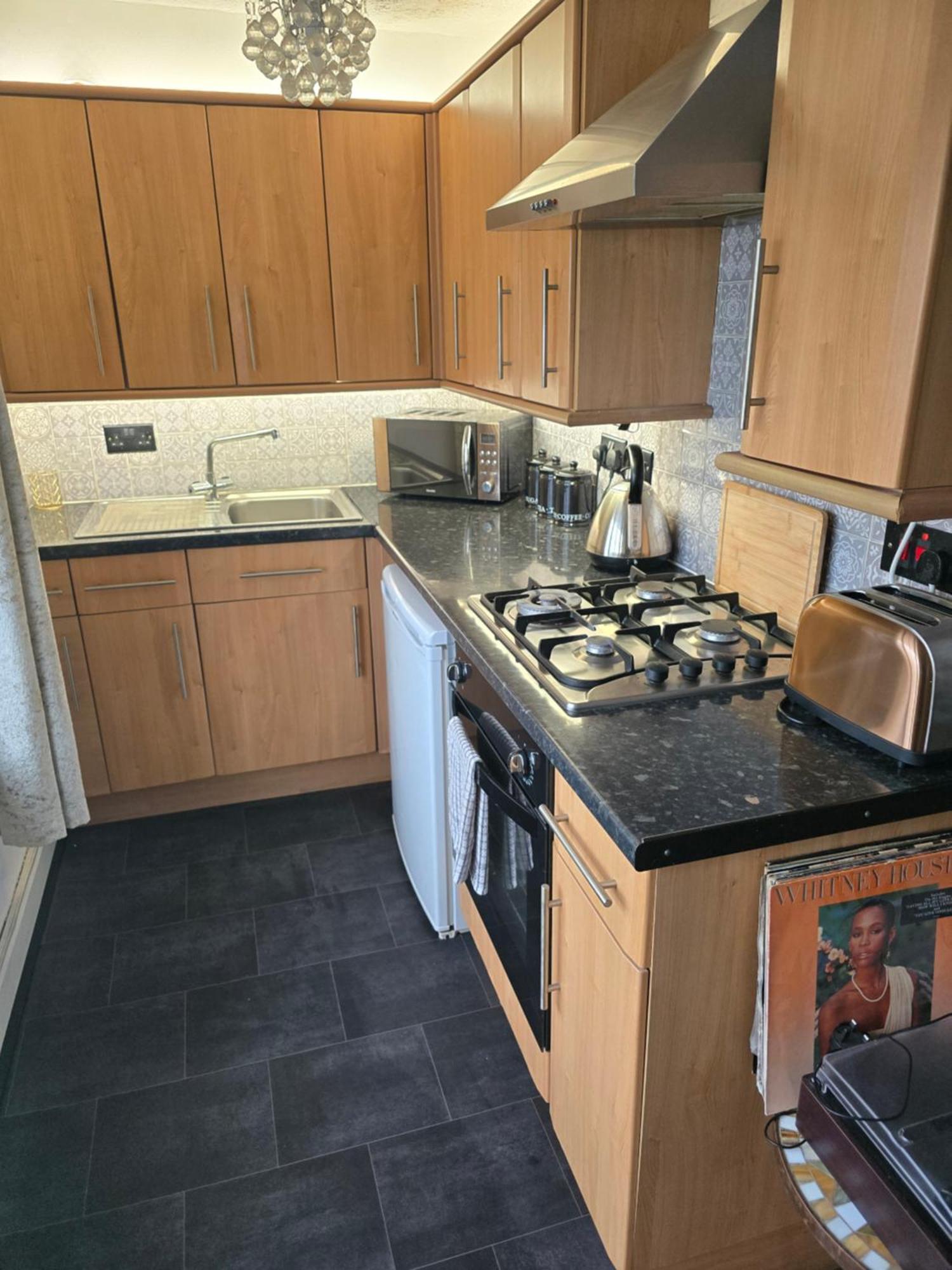 Havisham Studio Flat Rochester Me1 1Xz Strood Экстерьер фото