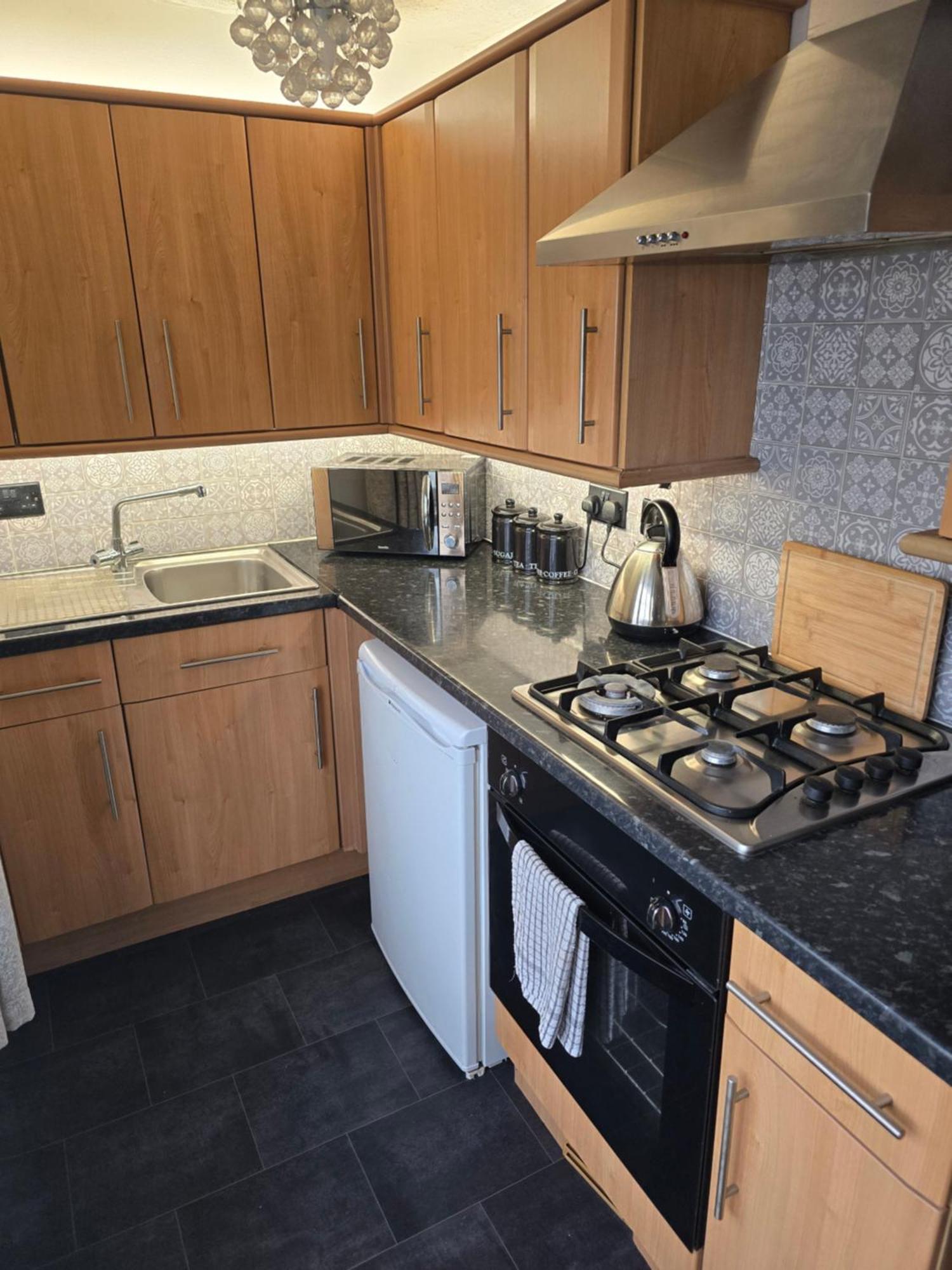 Havisham Studio Flat Rochester Me1 1Xz Strood Экстерьер фото